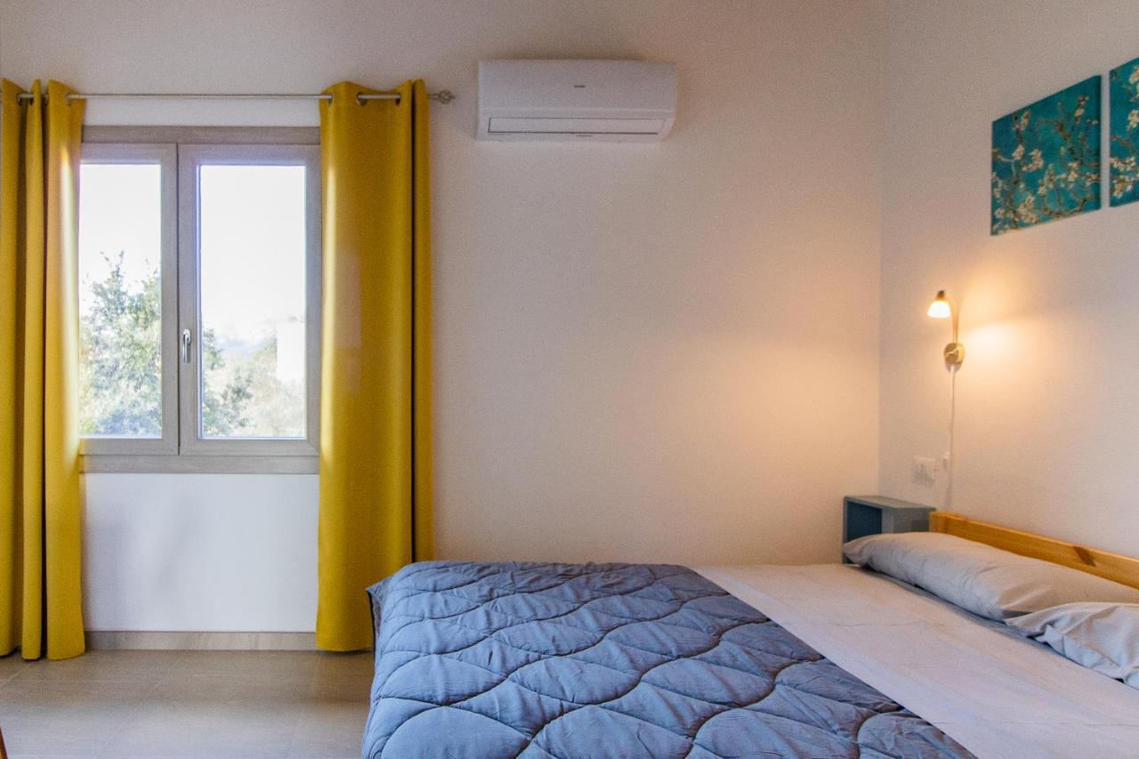 Domek Villa A 100Mt Dalla Spiaggia คาโปแตร์รา ภายนอก รูปภาพ